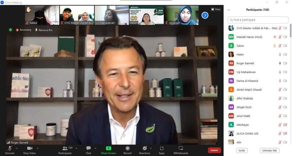 Billionaire Join Private Meeting